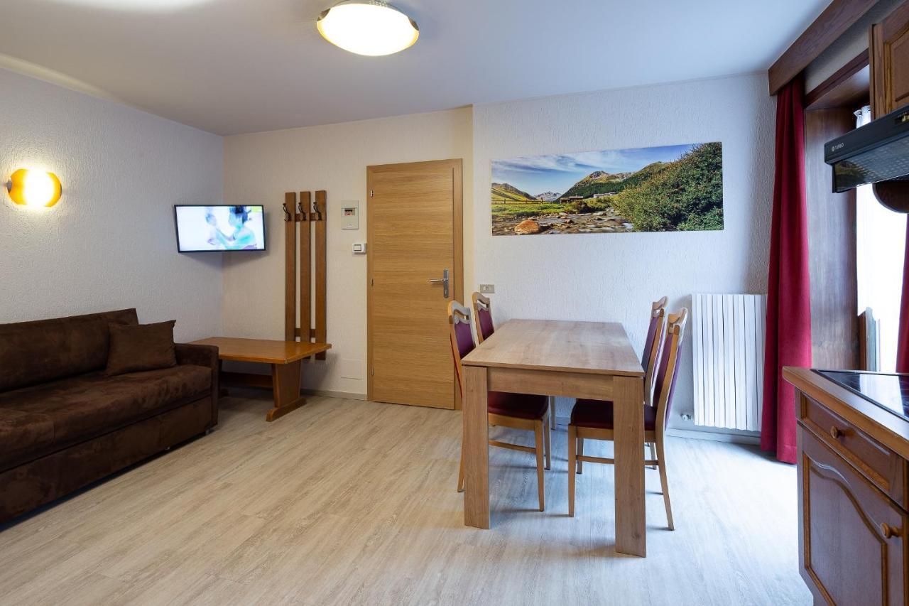 Casa Marcos Apartment Livigno Exterior photo
