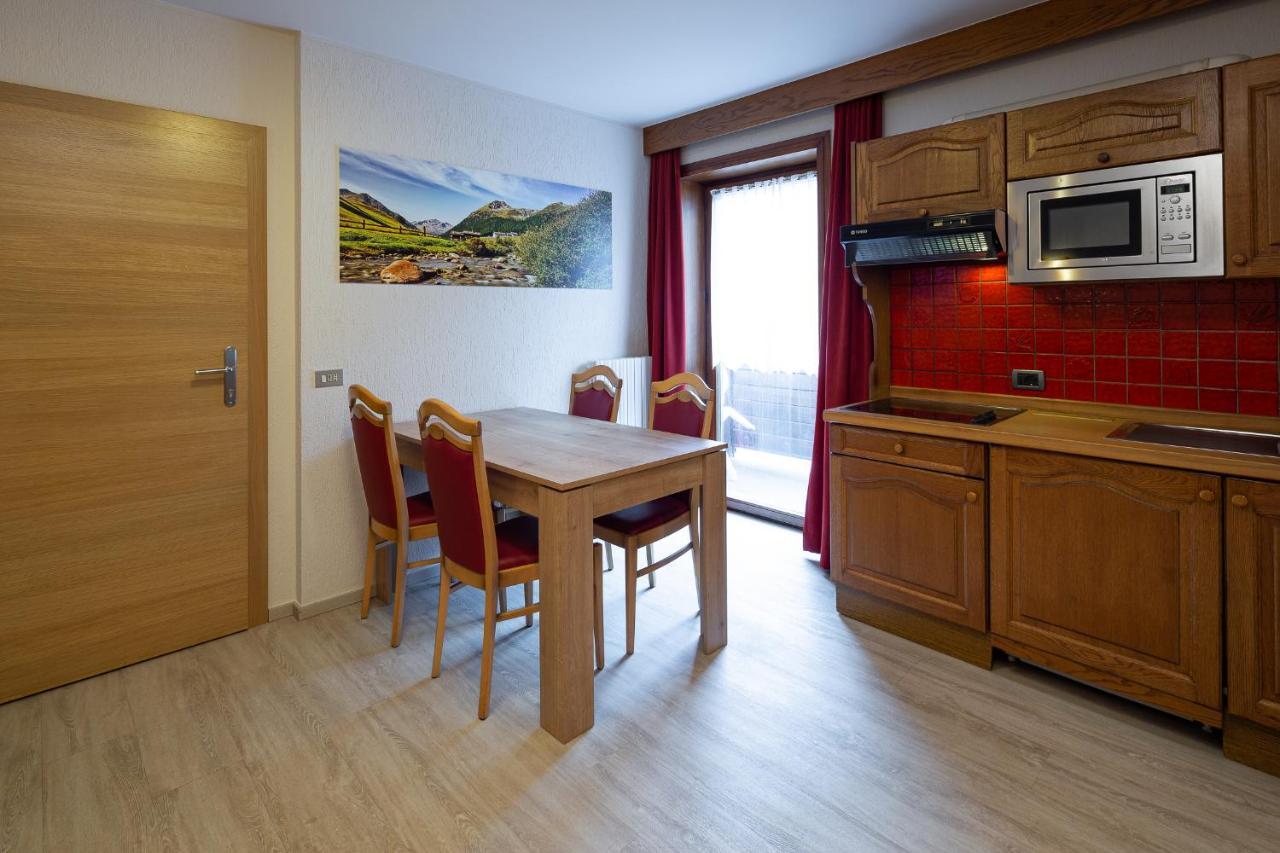 Casa Marcos Apartment Livigno Exterior photo